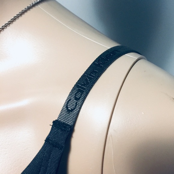 Calvin Klein bra Size Med - Picture 2 of 4